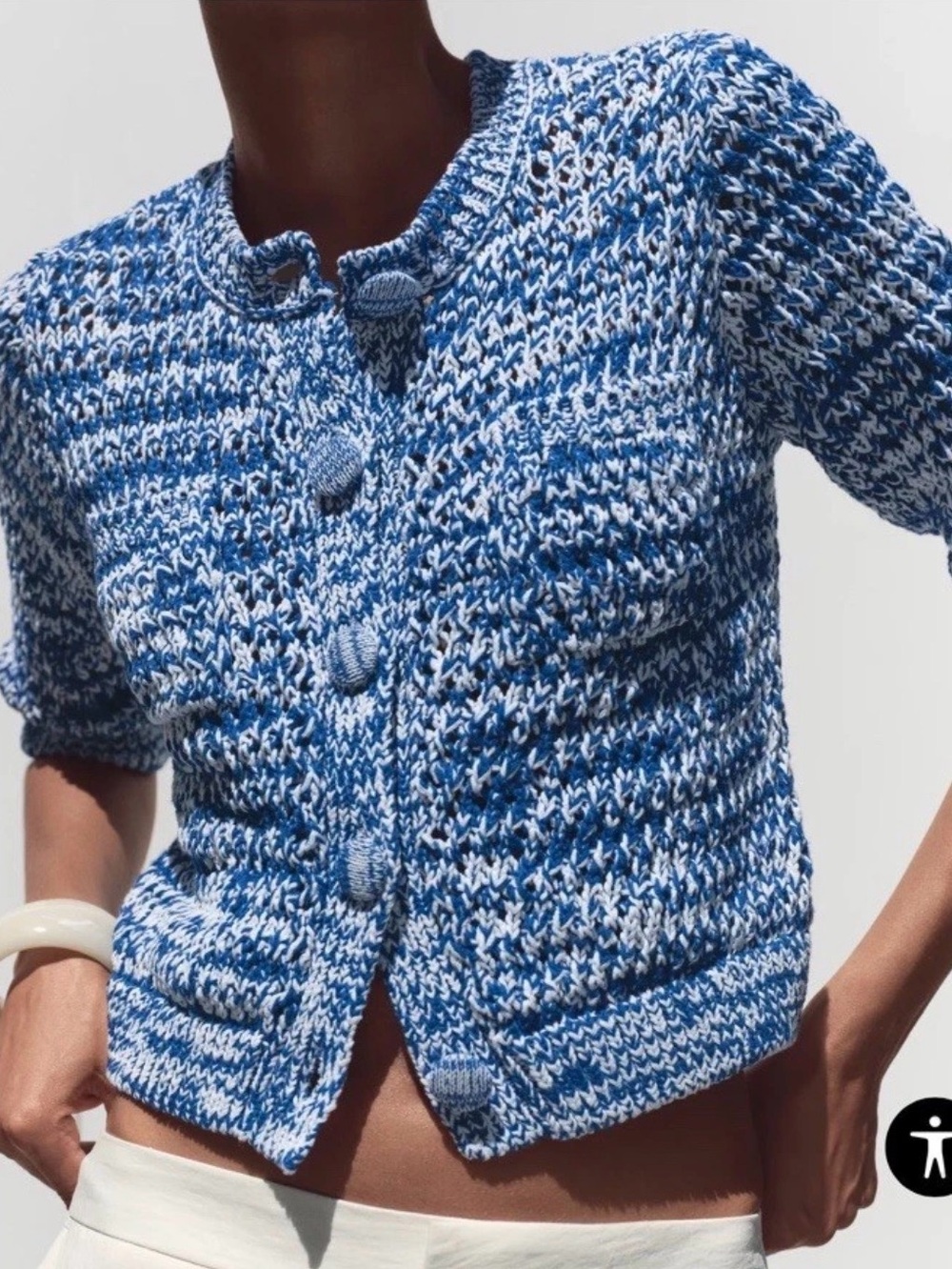ZARA textured cropped knit cardigan size small